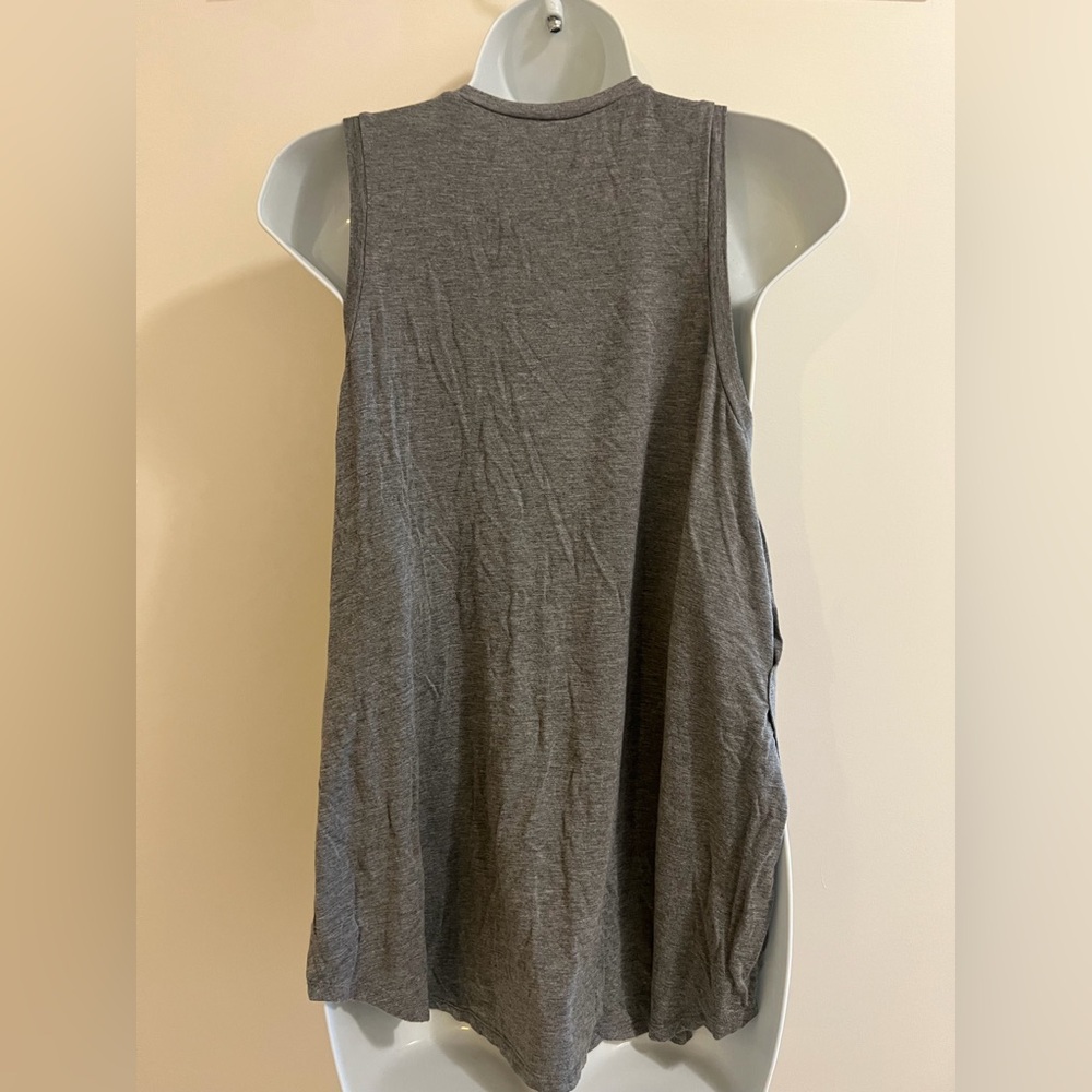 Hollister Tank - Picture 2 of 5